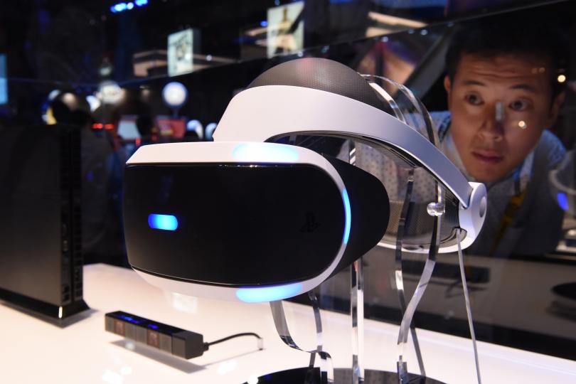 Everything you need to know about the future of Virtual Reality Geospatial World