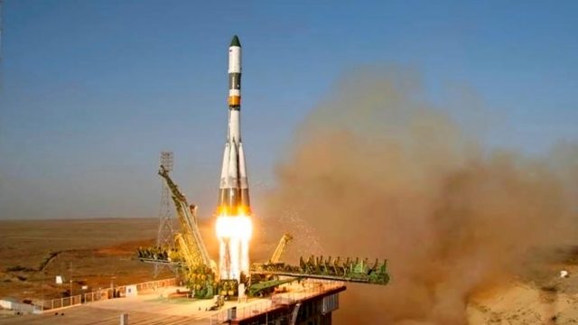 Russian Soyuz Rocket Delivers 73 Satellites In Complex Multi-orbit Mission