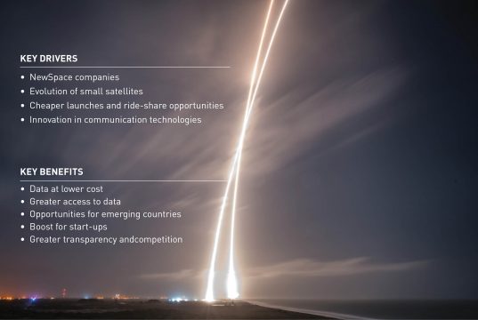 Time-elapsed photo shows the successful December 21 launch and return of SpaceX’s Falcon 9