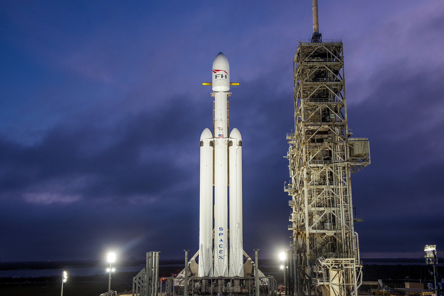 Spacexs First Falcon Heavy Rocket To Be Launched On February 6