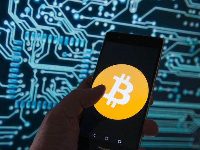 Apple bans on-device cryptocurrency mining on iOS and ...