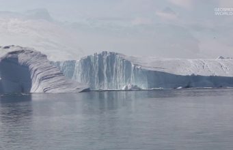 Giant iceberg breaks off Antarctica Larsen C forever