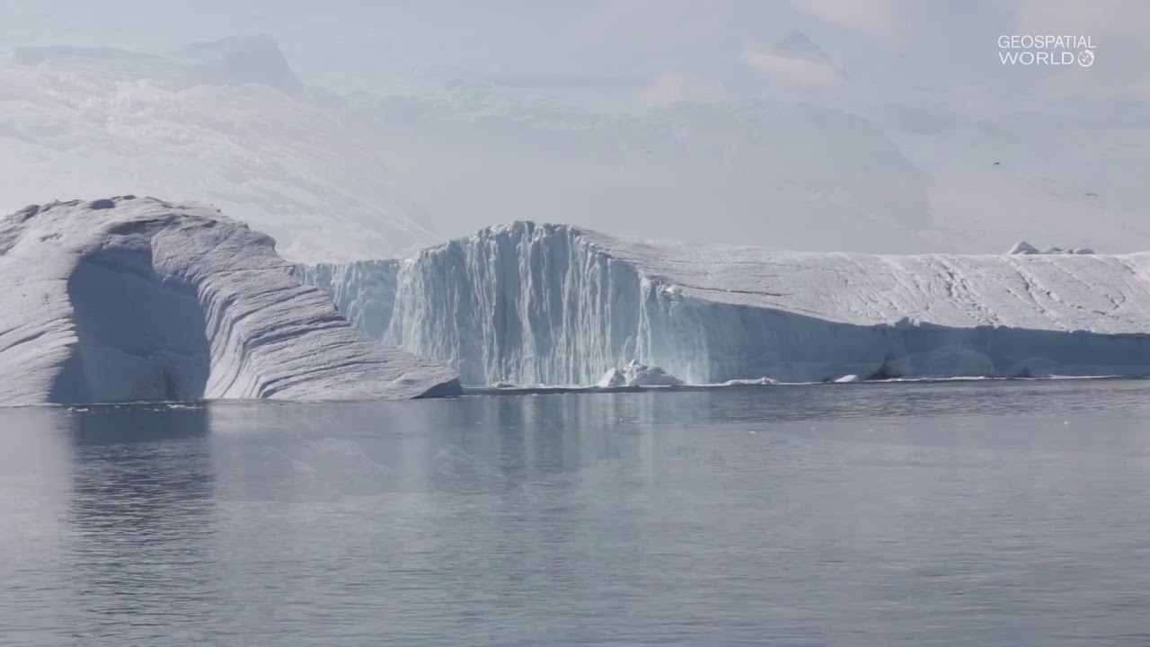iceberg breaks off