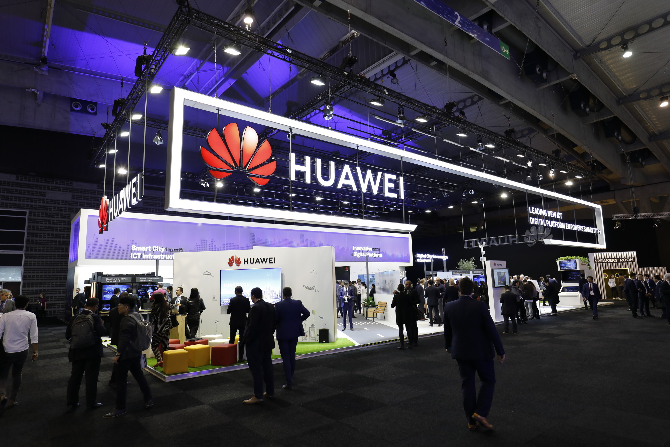Huawei showcased its digital platform at Smart City Expo World Congress 2018
