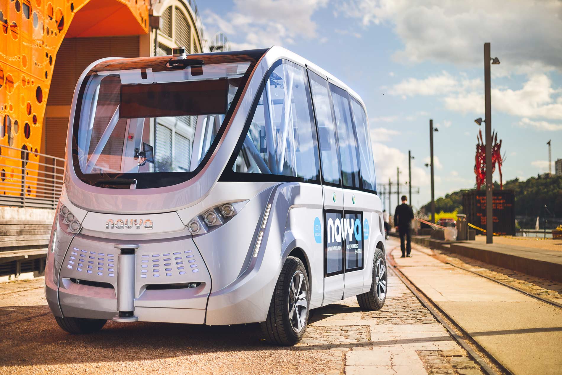 Automated buses: the future of public transport? - SMMT