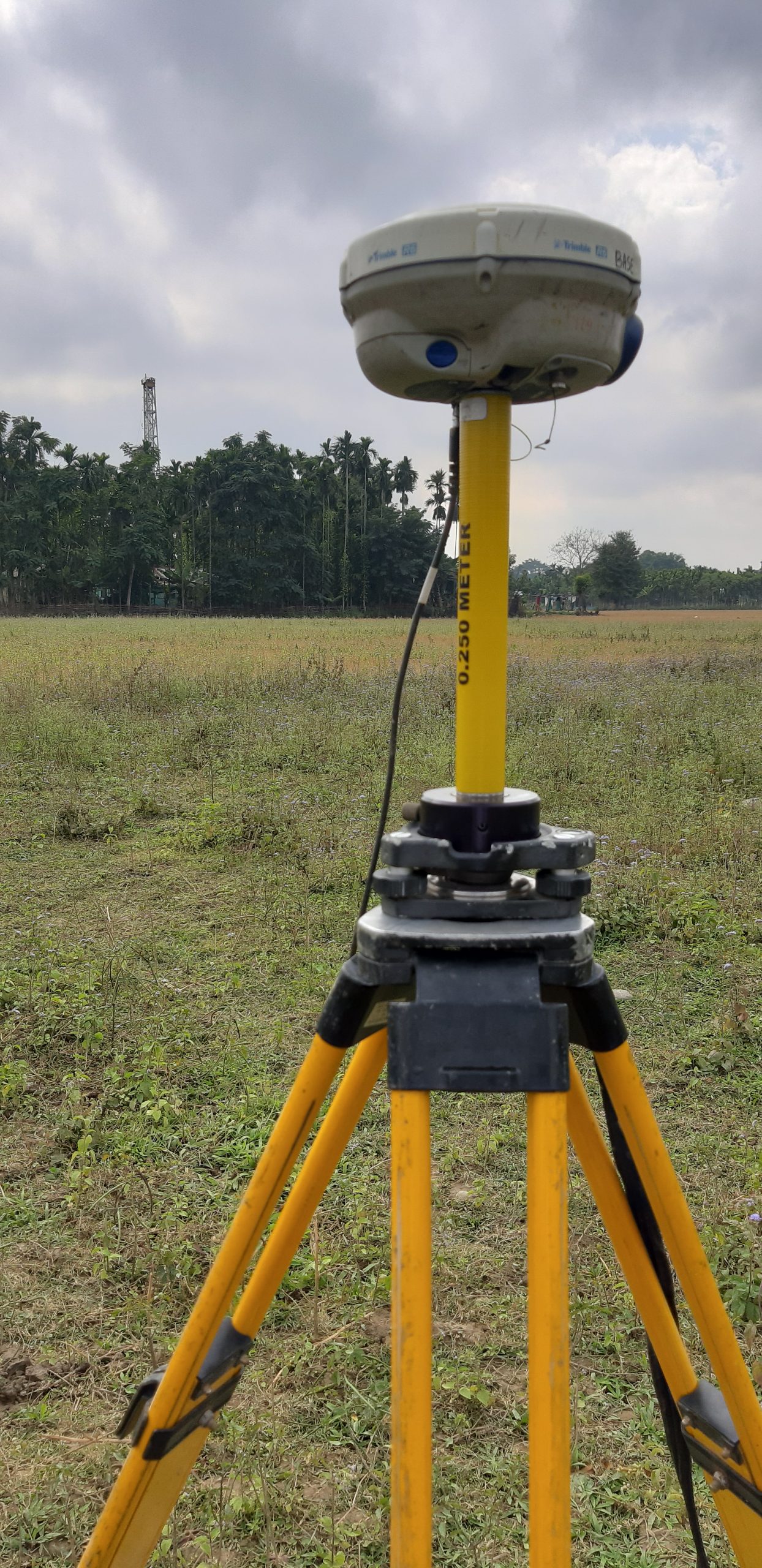 Trimble all-in-one surveying solution for sector