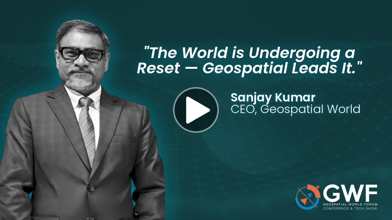 Sanjay Kumar delivering the Welcome & Opening Address at Geospatial World Forum 2026.